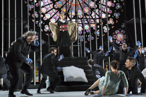 Riccardo Zanellato (Brogni), Corinne Winters, Nicole Chevalier (Eudoxie), Enea Scala (Léopold) © Opera Ballet Vlaanderen