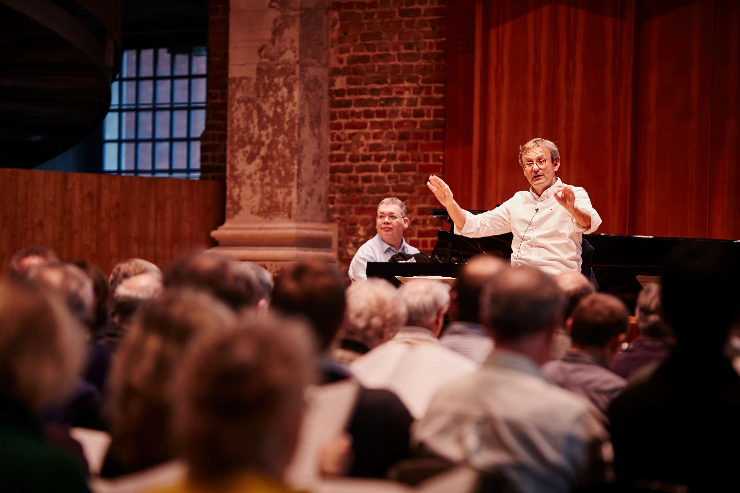 Simon Halsey leading an LSO Singing Day &copy; Kevin Leighton