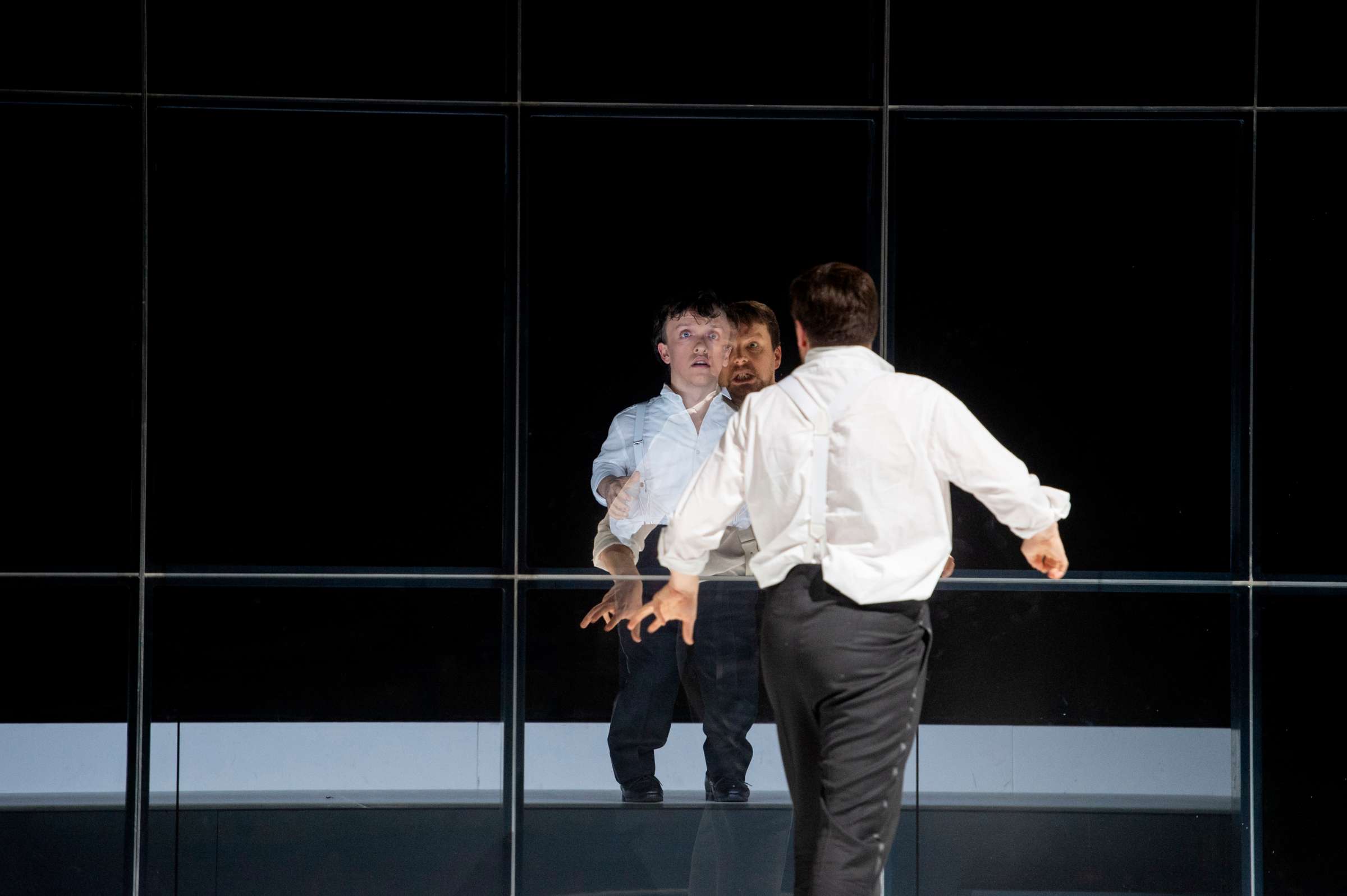 Mick Morris Mehnert and David Butt Philip (Der Zwerg) at Deutsche Oper &copy; Monika Rittershaus