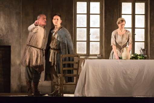 Christopher Purves, Iestyn Davies et Barbara Hannigan dans <i>Written on Skin</i> © ROH | Stephen Cummiskey (2017)