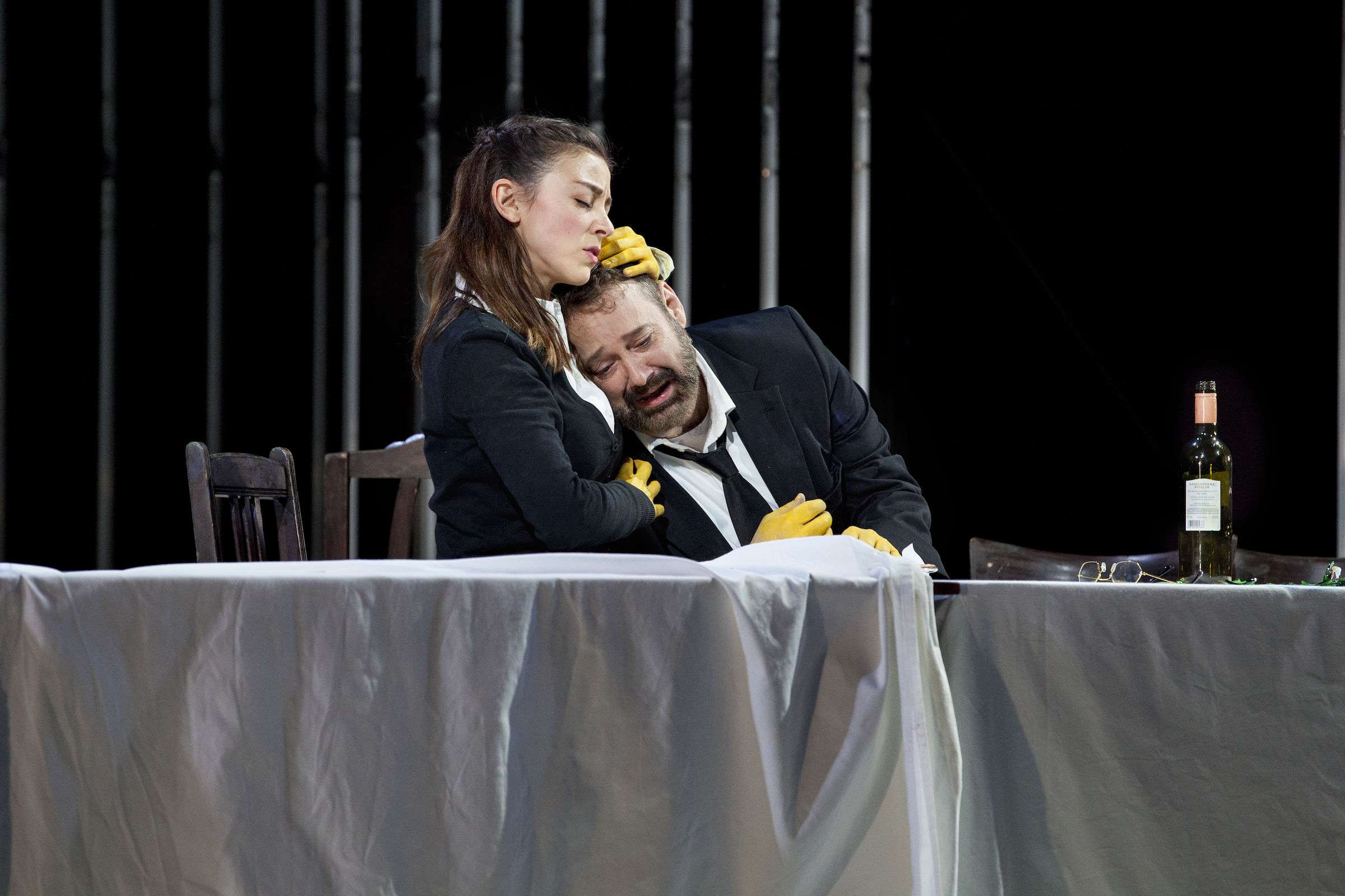 Corinne Winters (Rachel) and Ray Cornelius Smith (Éléazar) in <i>La Juive</i> &copy; Opera Ballet Vlaanderen