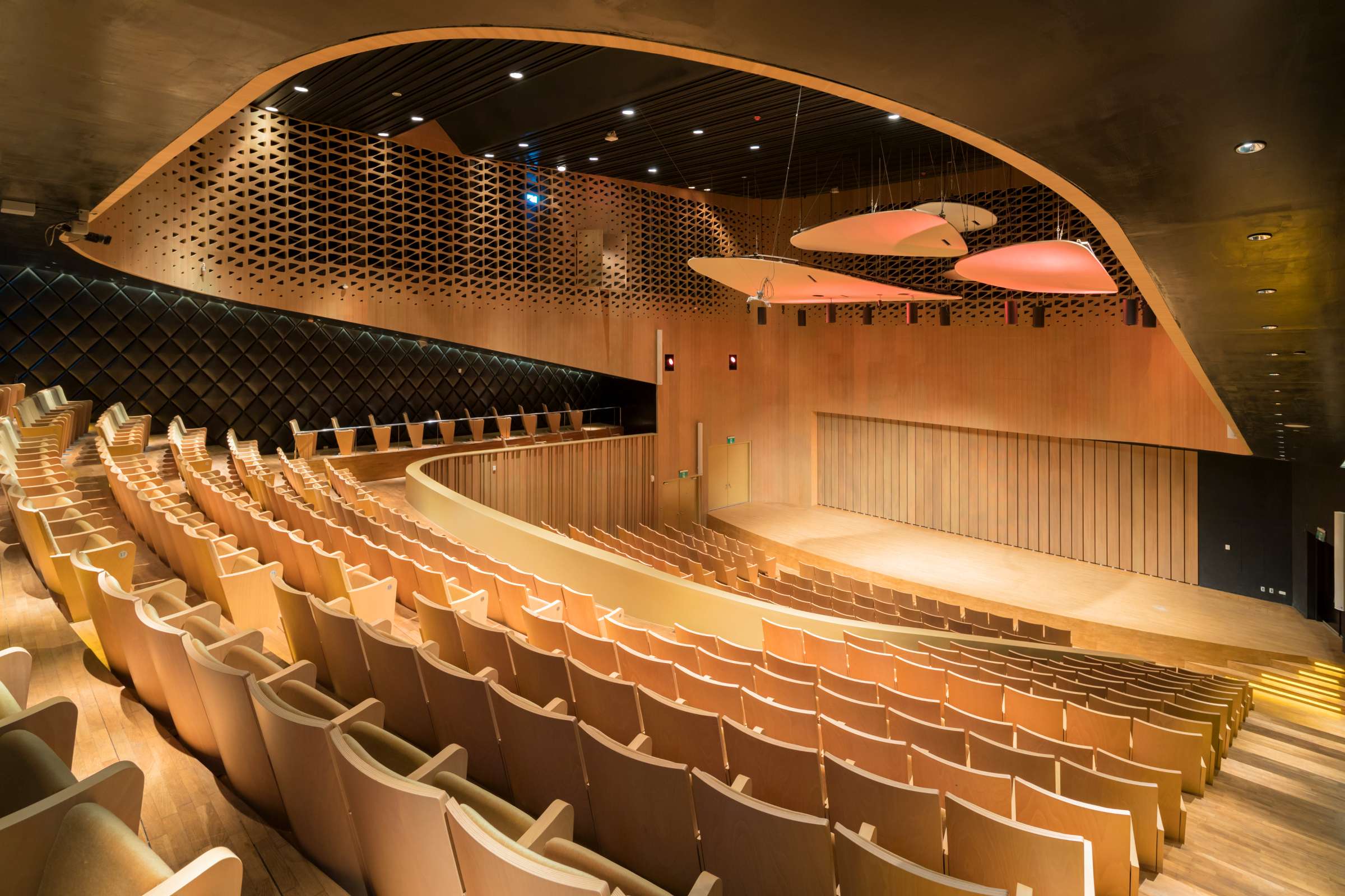 The 434-seat recital hall has the most intimate atmosphere © Iwan Baan