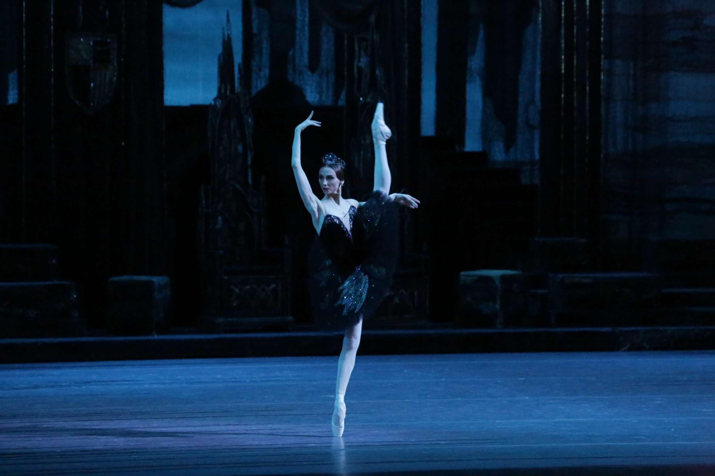 Svetlana Zakharova as Odile in <i>Swan Lake</i> © Damir Yusupov | Bolshoi Ballet