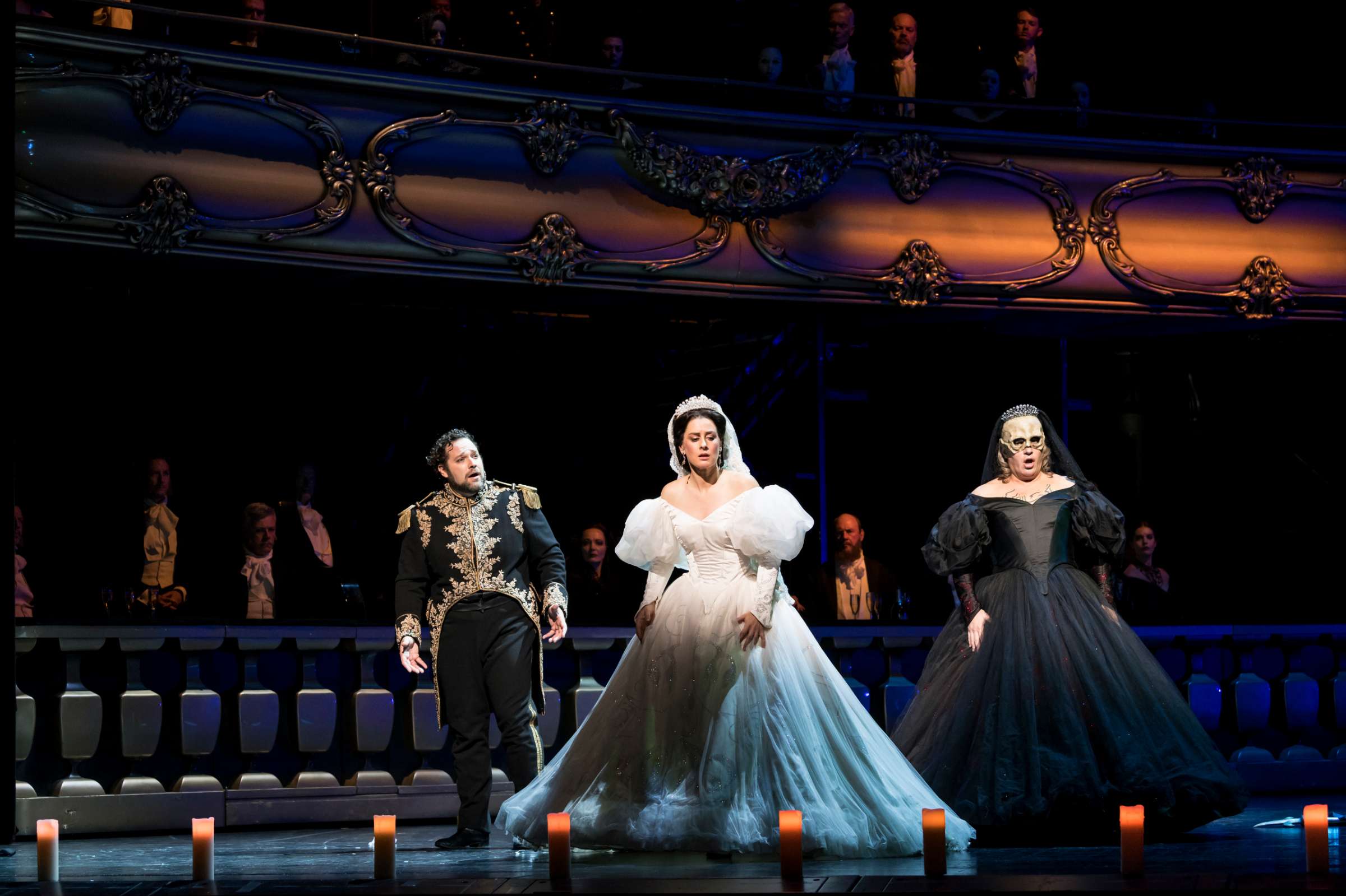 Bryan Hymel, Malin Bystrom and Erwin Schrott in <i>Les Vêpres siciliennes</i> &copy; ROH | Bill Cooper (2017)