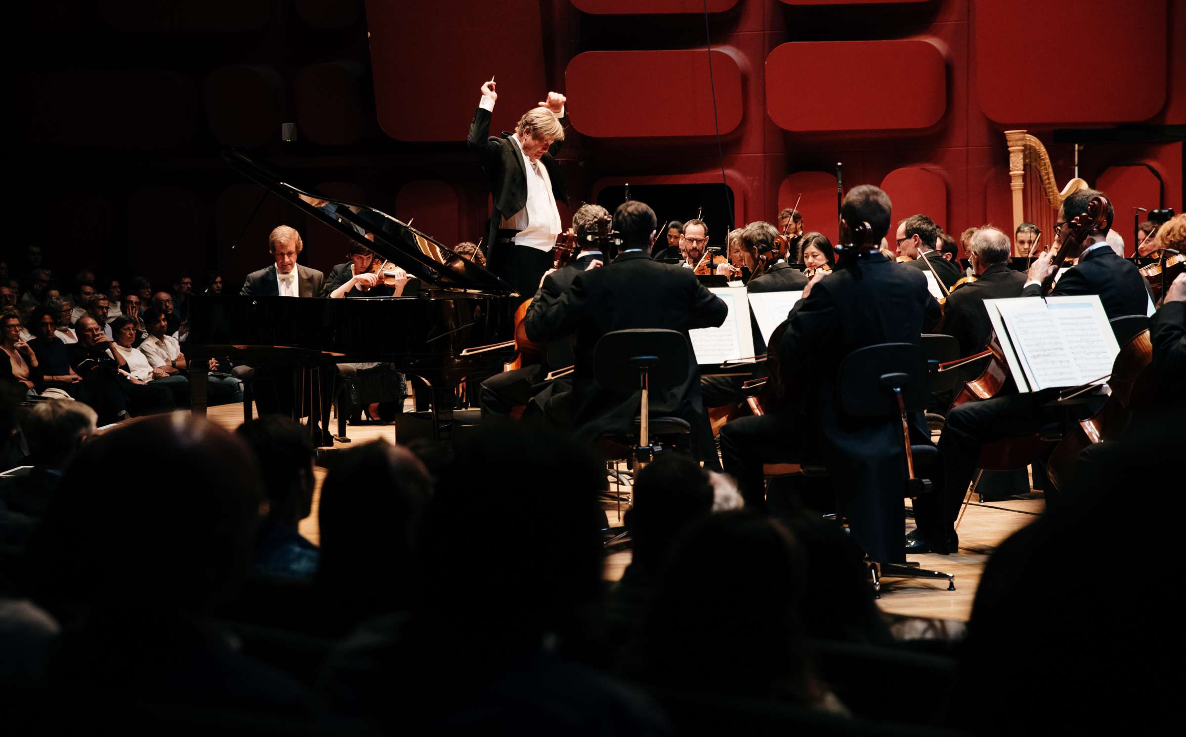 Nikolai Lugansky et l'Orchestre philharmonique de Strasbourg, sous la direction de Marko Letonja © Charlotte Aleman