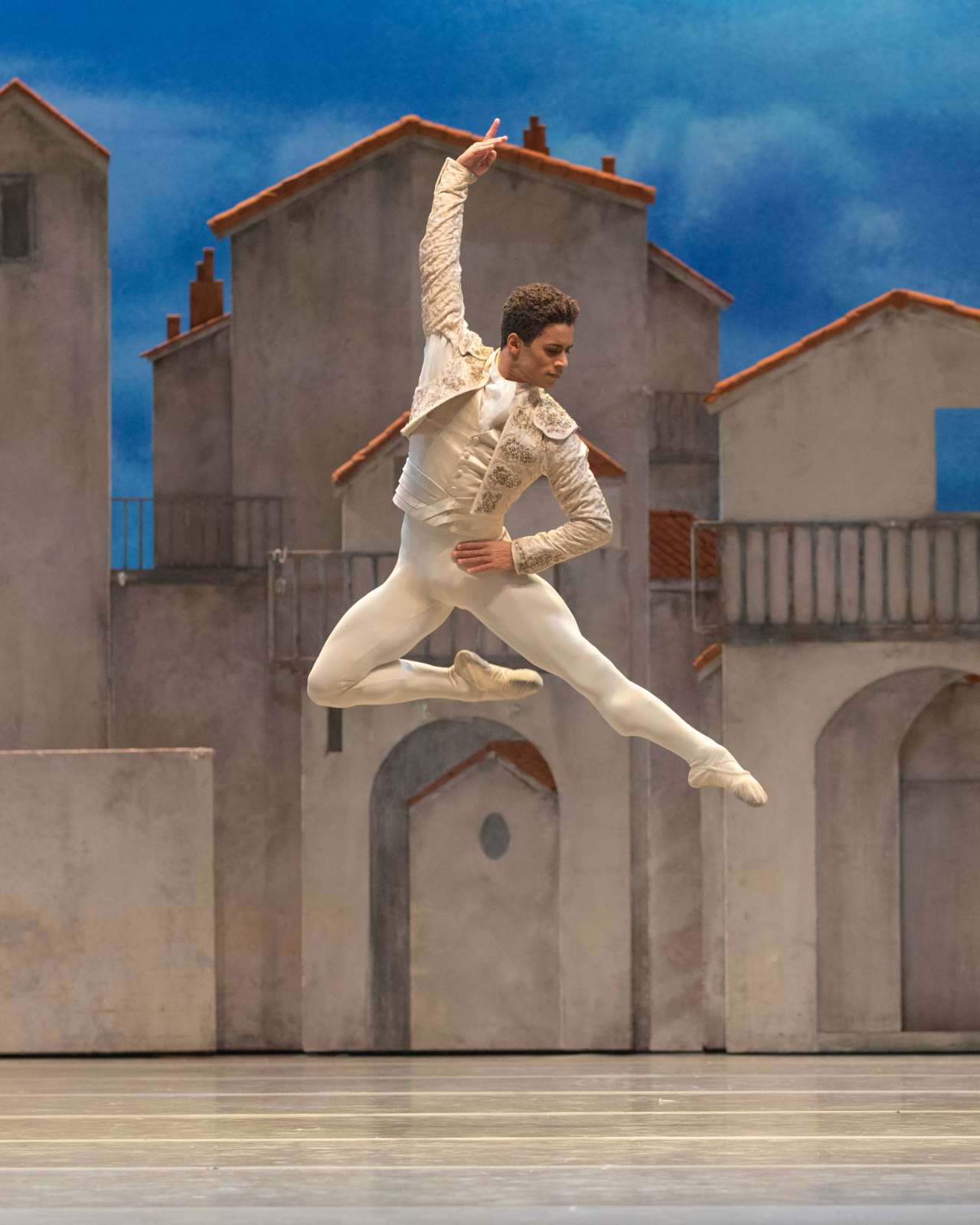 Marcelino Sambé in <i>Don Quixote</i> &copy; ROH | Andrej Uspenski