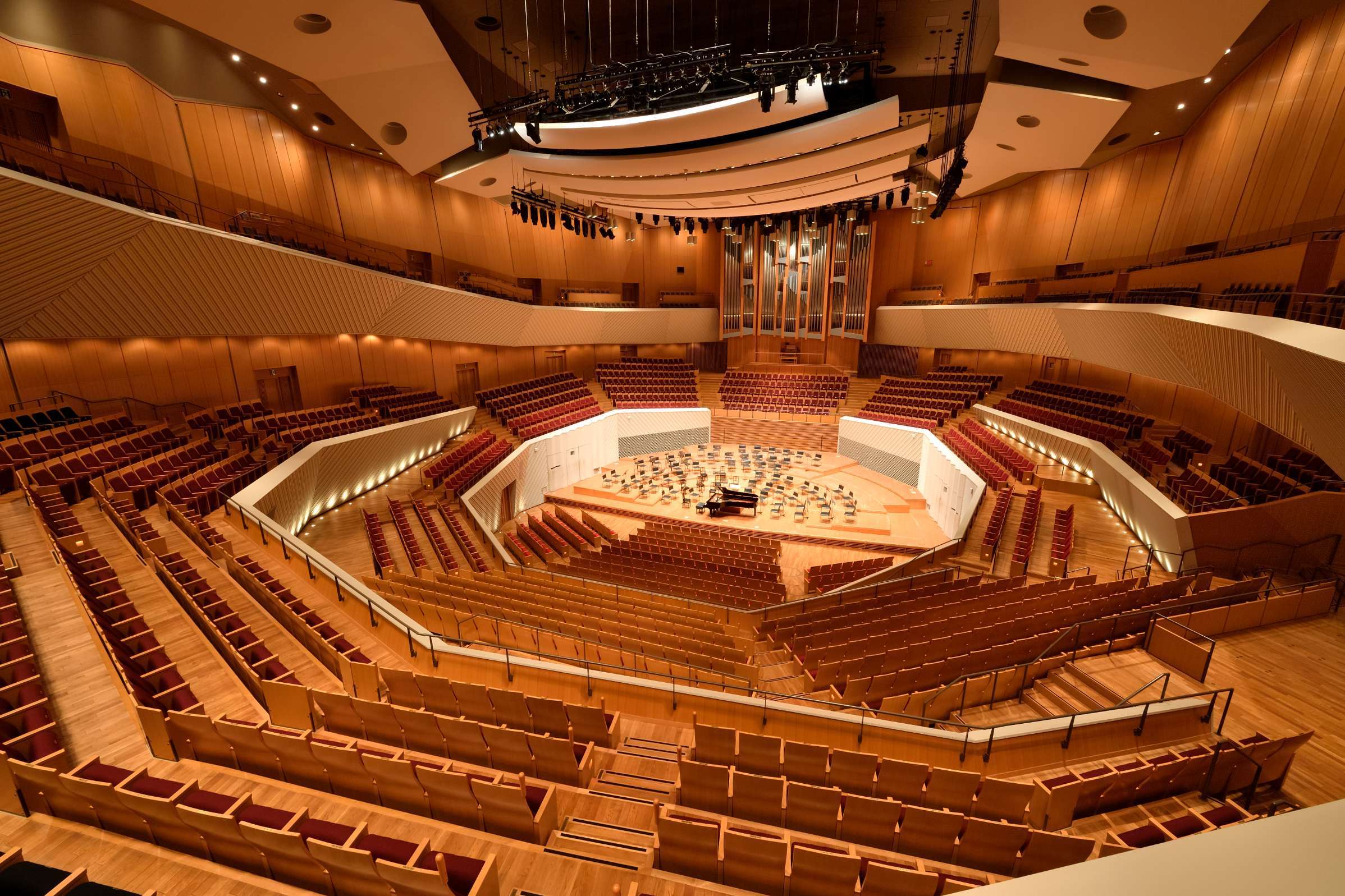 MUZA Kawasaki Symphony Hall &copy; Satoshi Aoyagi