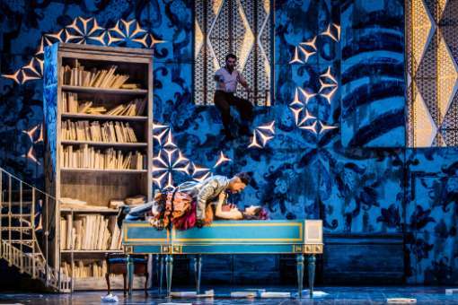 Levy Sekgapane (Count Almaviva), Hera Hyesang Park (Rosina) and Andrey Zhilikhovsky (Figaro) &copy; Robert Workman