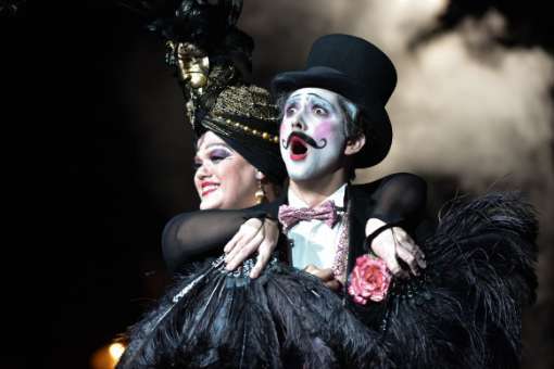 Wendy Bryn Harmer (Fata Morgana) and Brent Michael Smith (Chelio) &copy; Kelly &amp; Massa for Opera Philadelphia