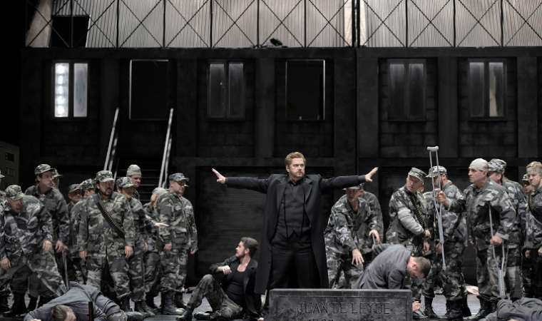 <i>Le proph&egrave;te</i> at Deutsche Oper Berlin, 2017: Gregory Kunde &copy; Bettina St&ouml;&szlig;