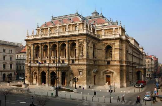 The State Opera House on Andrássy Avenue © Attila Juhasz