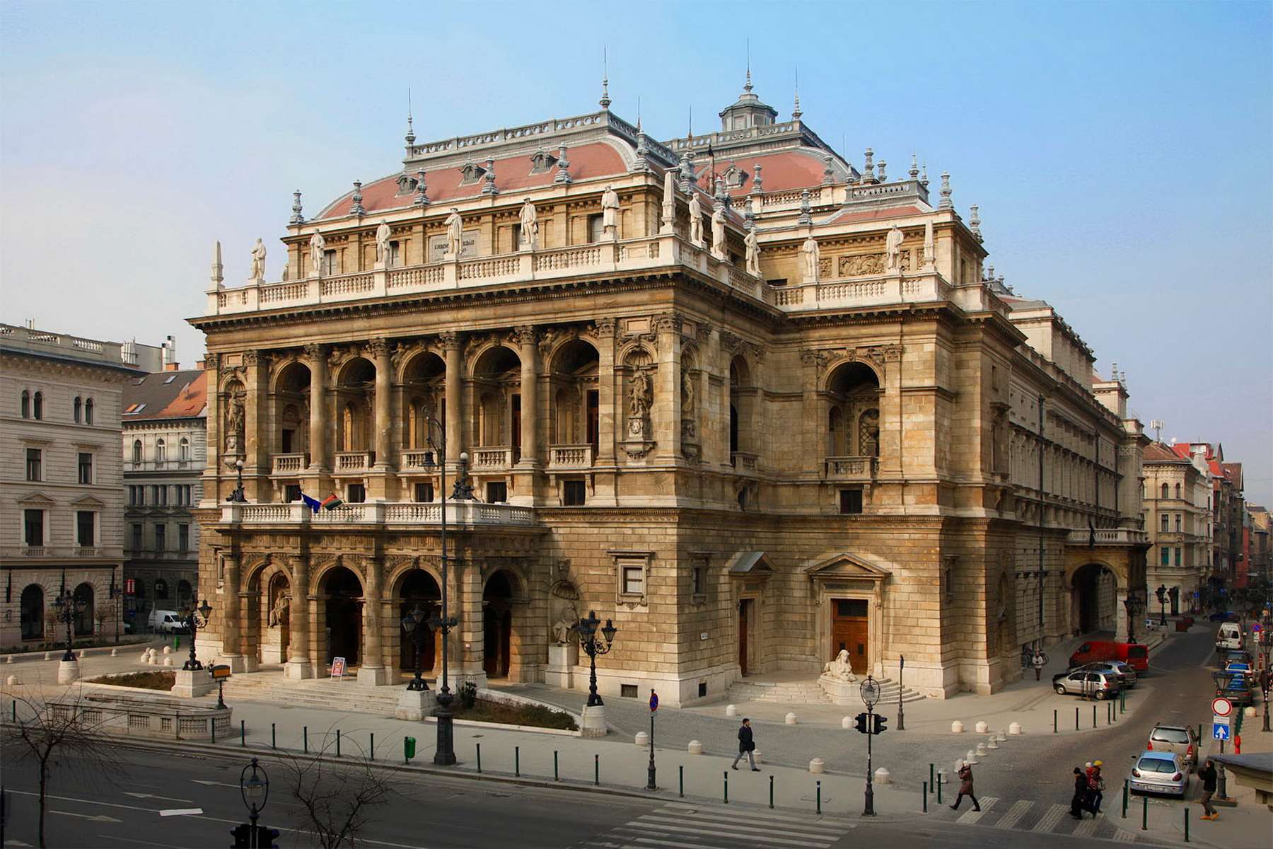 The State Opera House on Andrássy Avenue © Attila Juhasz
