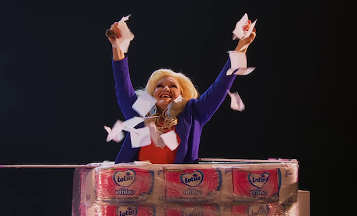 Karita Mattila in <i>Covid fan tutte</i> © Finnish National Opera