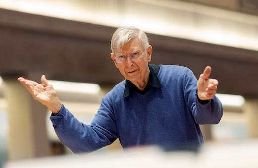 Herbert Blomstedt in rehearsal in Munich &copy; BR | Astrid Ackermann