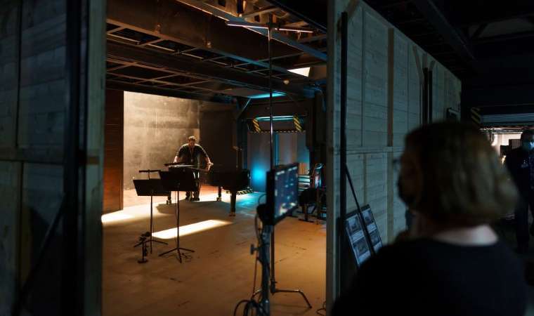 On the video set © János Posztós | Müpa