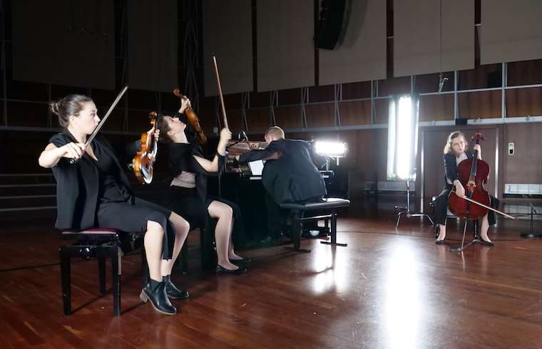 Ensemble uBu spielt <i>Calling Sirens</i> von Huihui Cheng im Deutschlandfunk, K&ouml;ln &copy; Sina Miranda