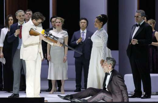 <i>Der Freischütz</i>, February 2021: Pavel Černoch, Golda Schultz, Kyle Ketelsen © Wilfried Hoesl