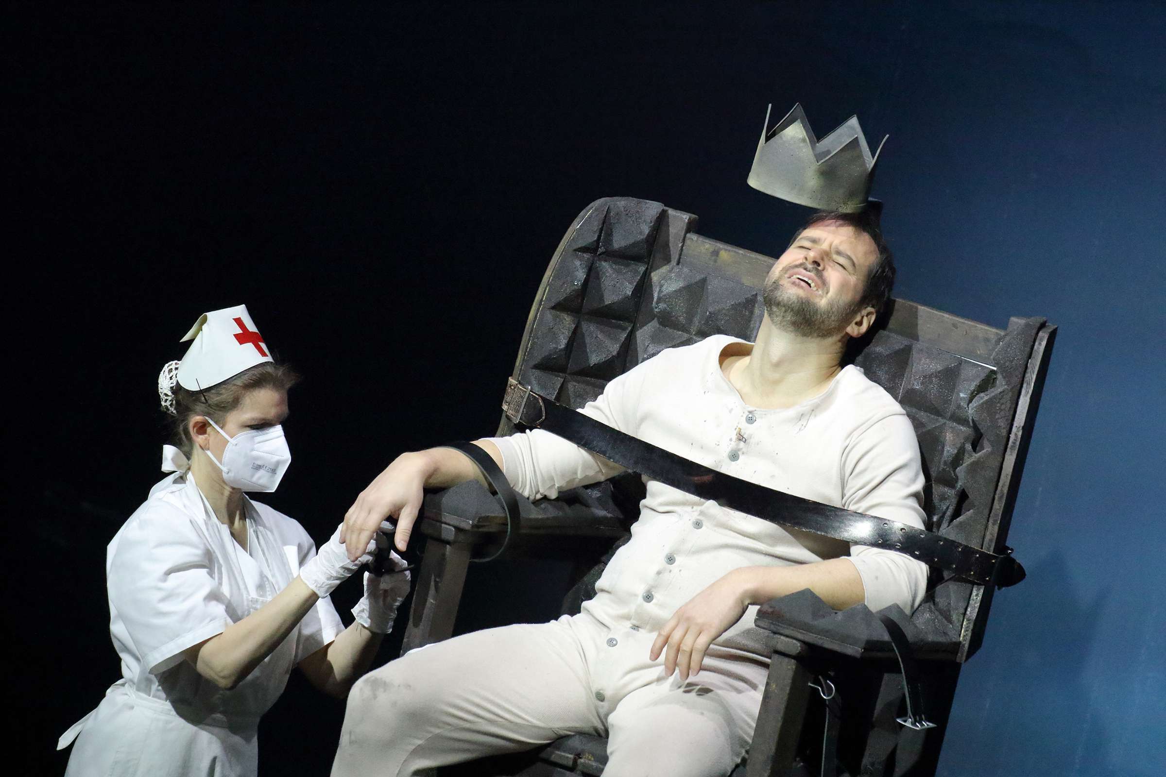 <i>Eight Songs for a Mad King</i>, January 2021: Holger Falk © Wilfried Hoesl