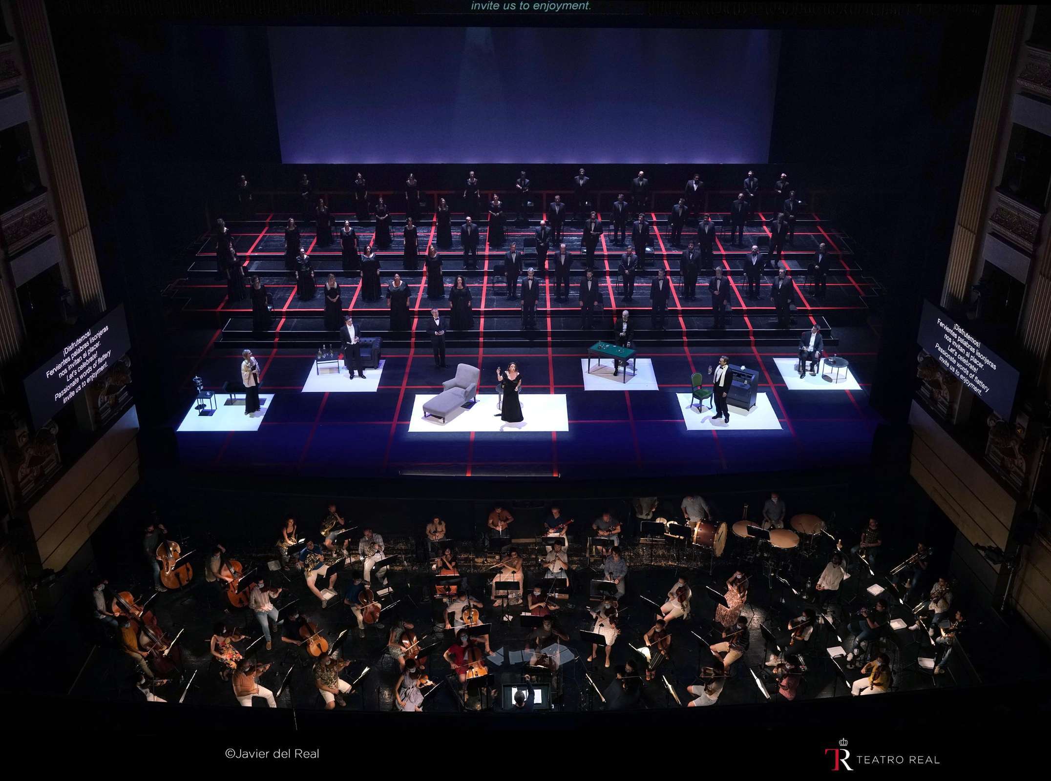 <i>La traviata</i> con distancia social en julio de 2020 © Javier del Real | Teatro Real
