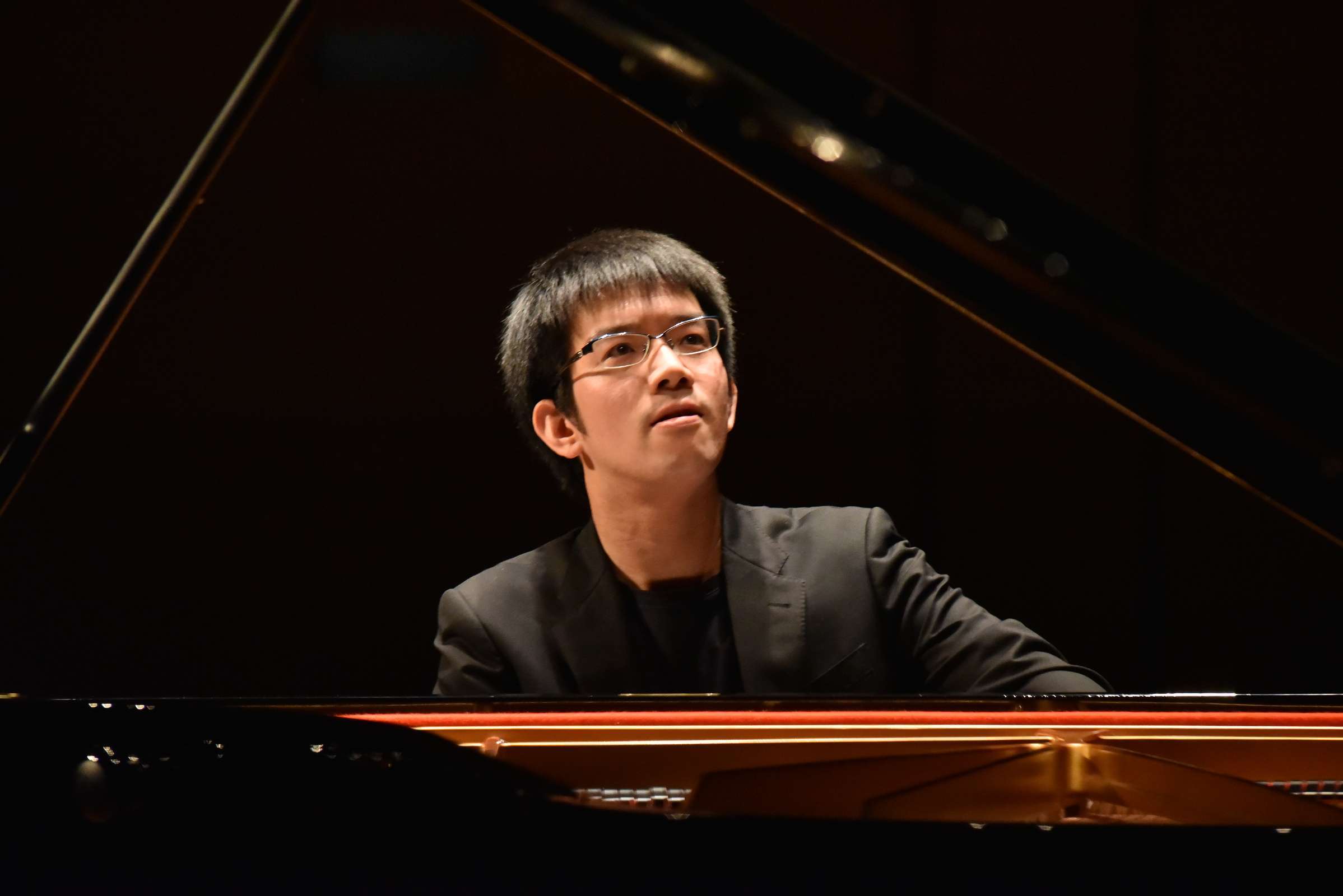 Atsushi Imada &copy; HIPIC
