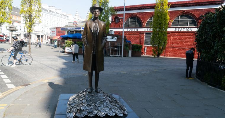 B&eacute;la Bart&oacute;k in London &copy; David Karlin