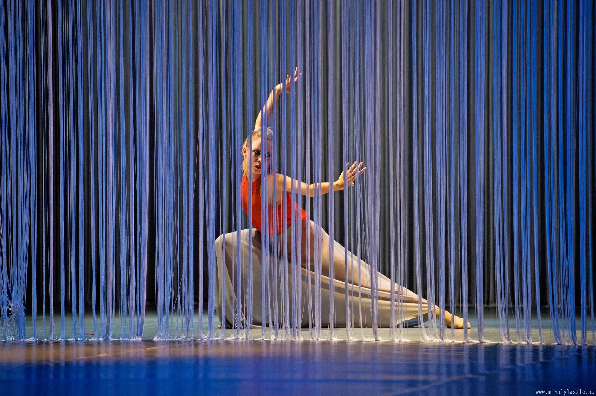 <i>Romeo und Julia</i> choreographiert von Balázs Vincze, Ballett Pécs &copy; Mihály László