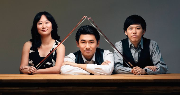 Aoi Trio (v.l.): Kyoko Ogawa (violin), Kosuke Akimoto (piano) und Yu Ito (cello) © Nikolaj Lund Photography