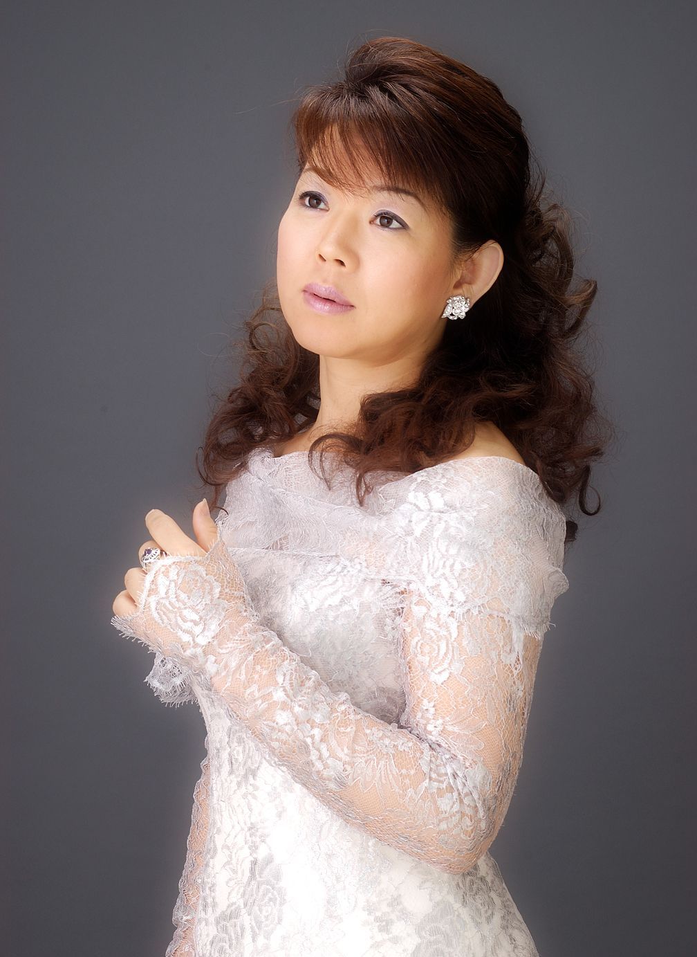 Akie Amou &copy; Akira Muto
