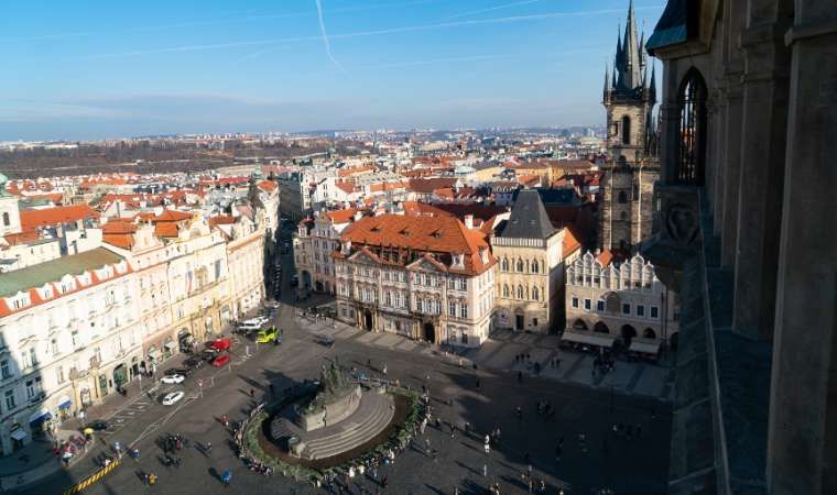 Place de la Vieille ville, depuis le point d'observation de la Tour de la Vieille ville &copy; David Karlin | Bachtrack Ltd