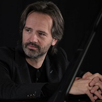 Peter Jablonski plays Bacewicz