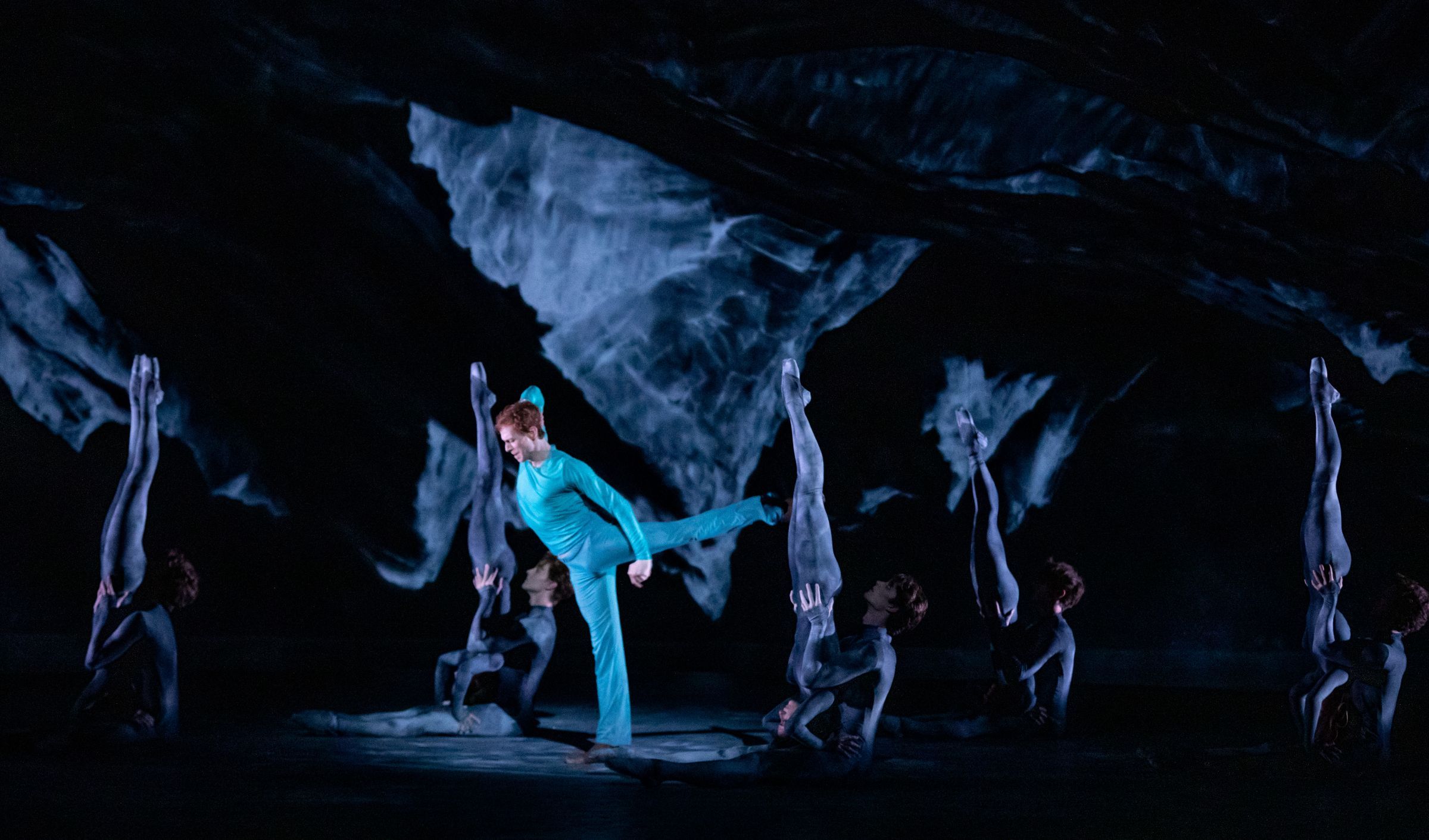 Edward Watson and artists of The Royal Ballet in <i>Inferno</i> &copy; Cheryl Mann