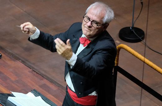 Reinhard Goebel conducts &copy; Arne Hyckenberg