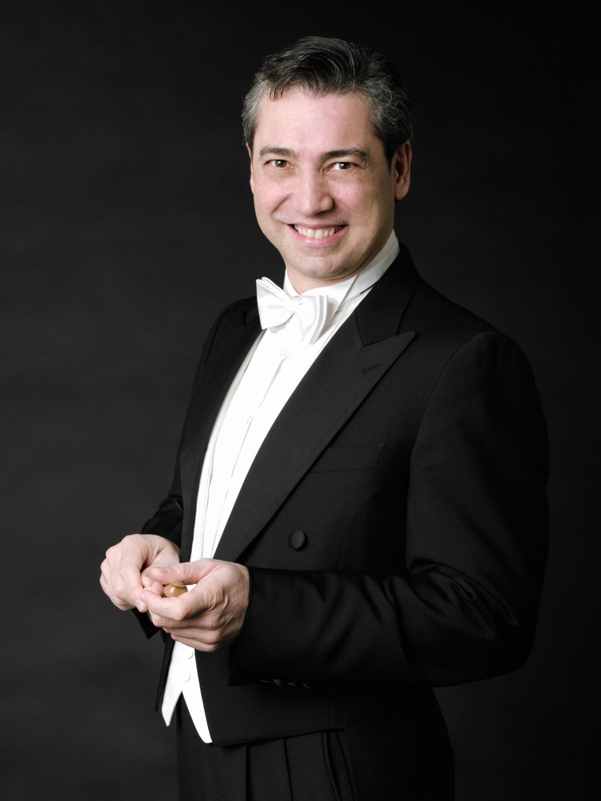 Nicola Luisotti &copy; John Martin