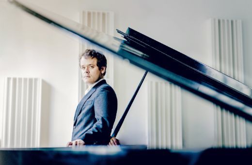 Benjamin Grosvenor © Andrej Grilc