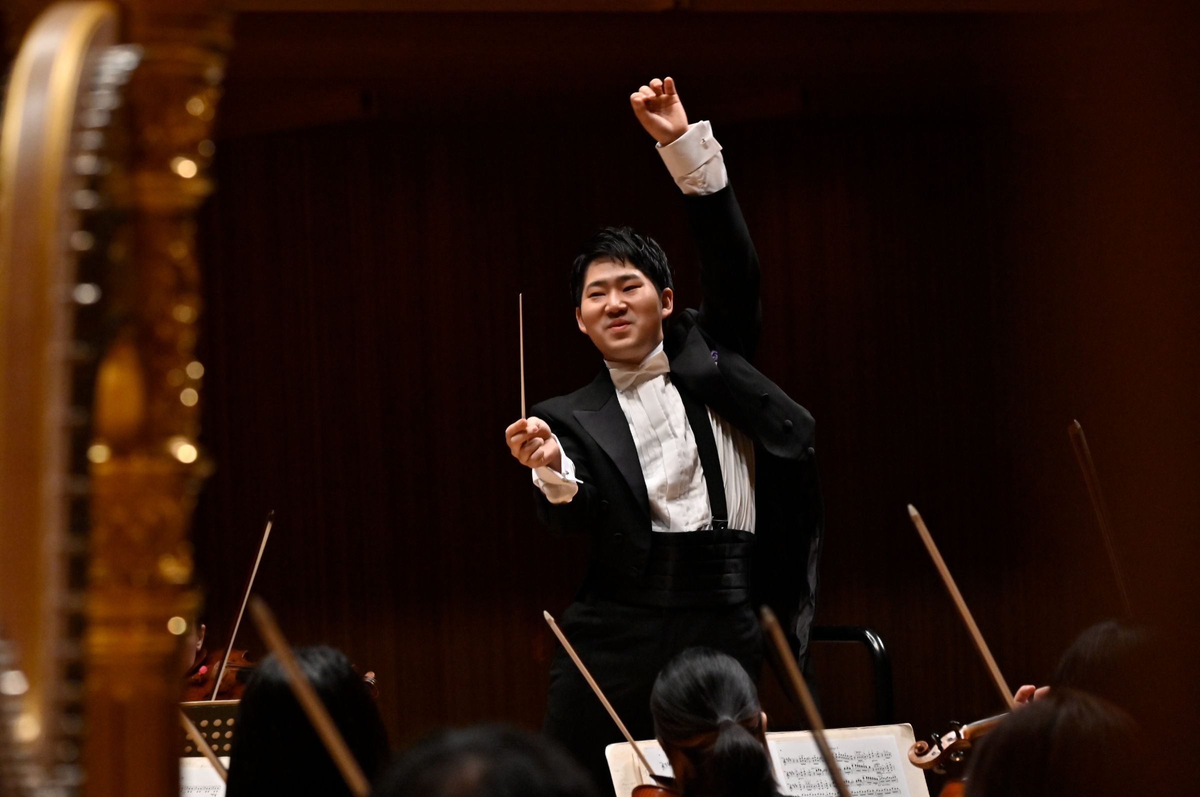 Tokyo International Music Competition for Conducting Honorable Mention winner Satoshi Yoneda © Min-On