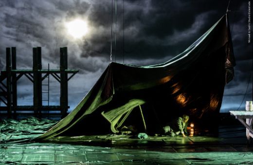 <i>Peter Grimes</i> à l'Opéra Grand Avignon &copy; Mickael &amp; Cedric Studio Delestrade