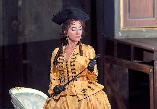 Ermonela Jaho (Adriana Lecouvreur) © Michael Pöhn | Wiener Staatsoper GmbH