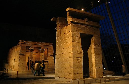 The Temple of Dendur, Metropolitan Museum of Art © Public domain | Rosemania, Wikicommons
