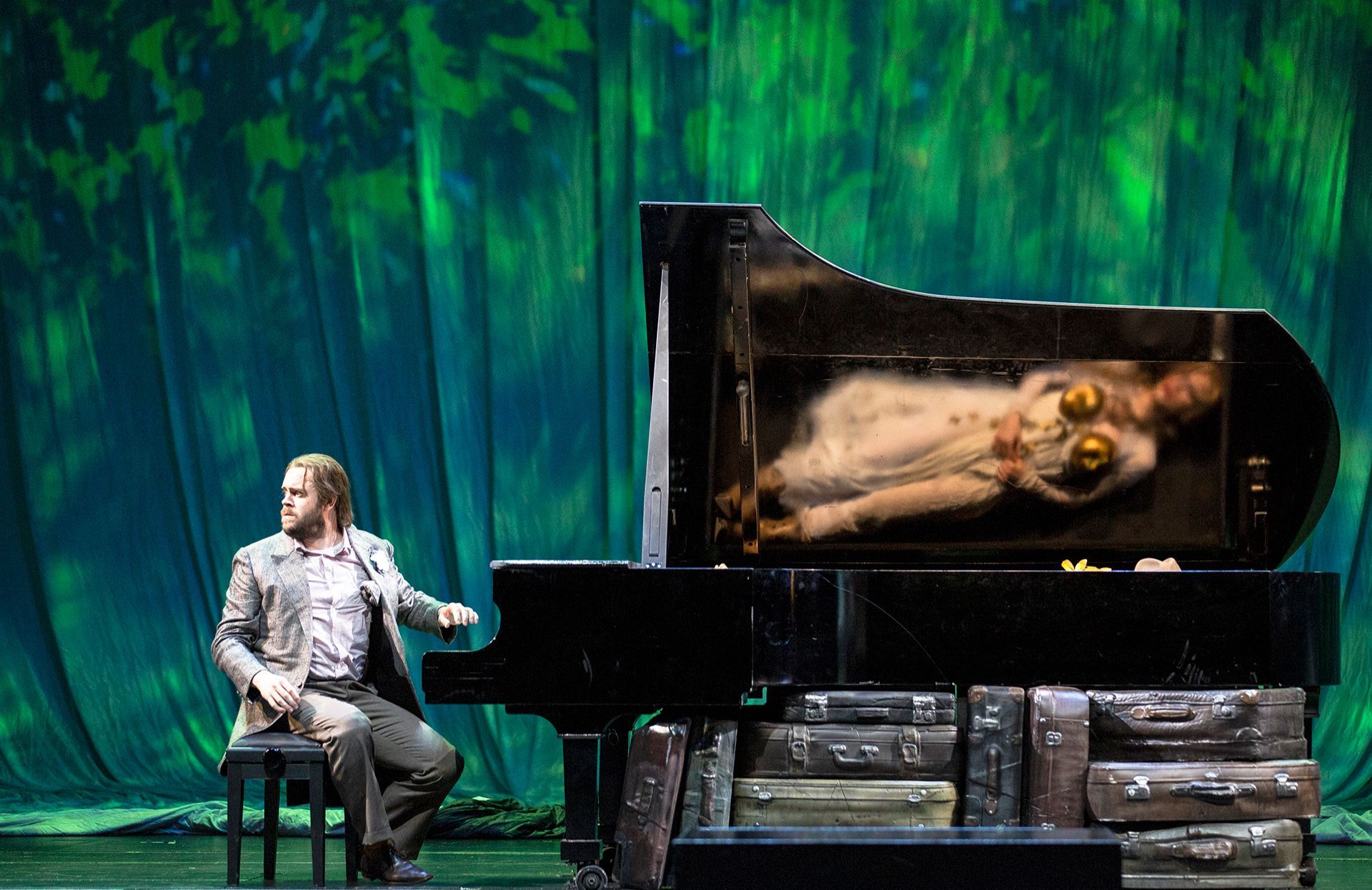 <i>Das Rheingold</i> at Deutsche Oper Berlin &copy; Bernd Uhlig