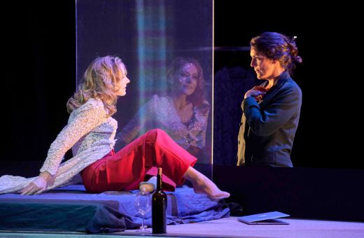 Sonia de Munck (soprano) y Mabel del Pozo (actriz) © Pablo Lorente | Teatros del Canal