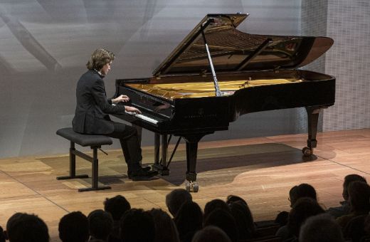 Yoav Levanon à la Fondation Louis Vuitton © Fondation Louis Vuitton / Gaël Cornier