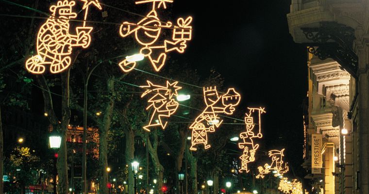 Christmas lights on the Passeig de Gràcia © Turisme de Barcelona | Jordi Trullàs