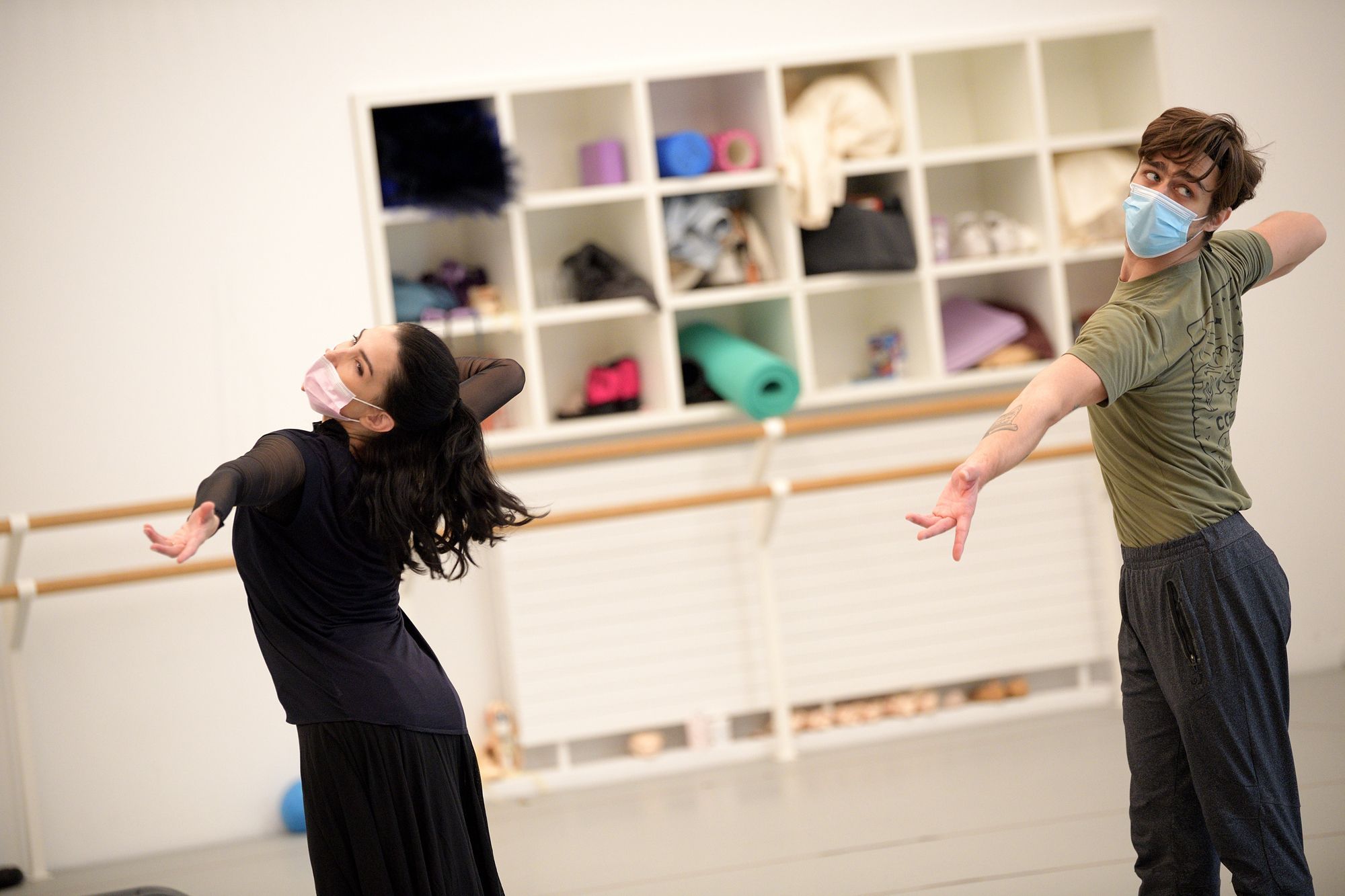 Tamara Rojo and Francesco Gabriele Frola in rehearsals &copy; Laurent Liotardo