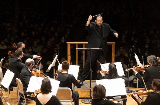 Andris Nelsons conducts the Boston Symphony &copy; Michael Blanchard