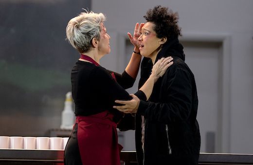 Joyce DiDonato (Irene) and Julia Bullock (Theodora) © ROH | Camilla Greenwell