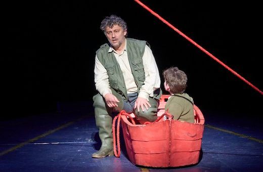 Jonas Kaufmann (Peter Grimes) and Florens Siener (John) © Michael Pöhn | Wiener Staatsoper GmbH