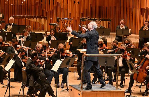 Gianandrea Noseda conducts the LSO © Mark Allan | LSO/Barbican (3 Feb 2022)