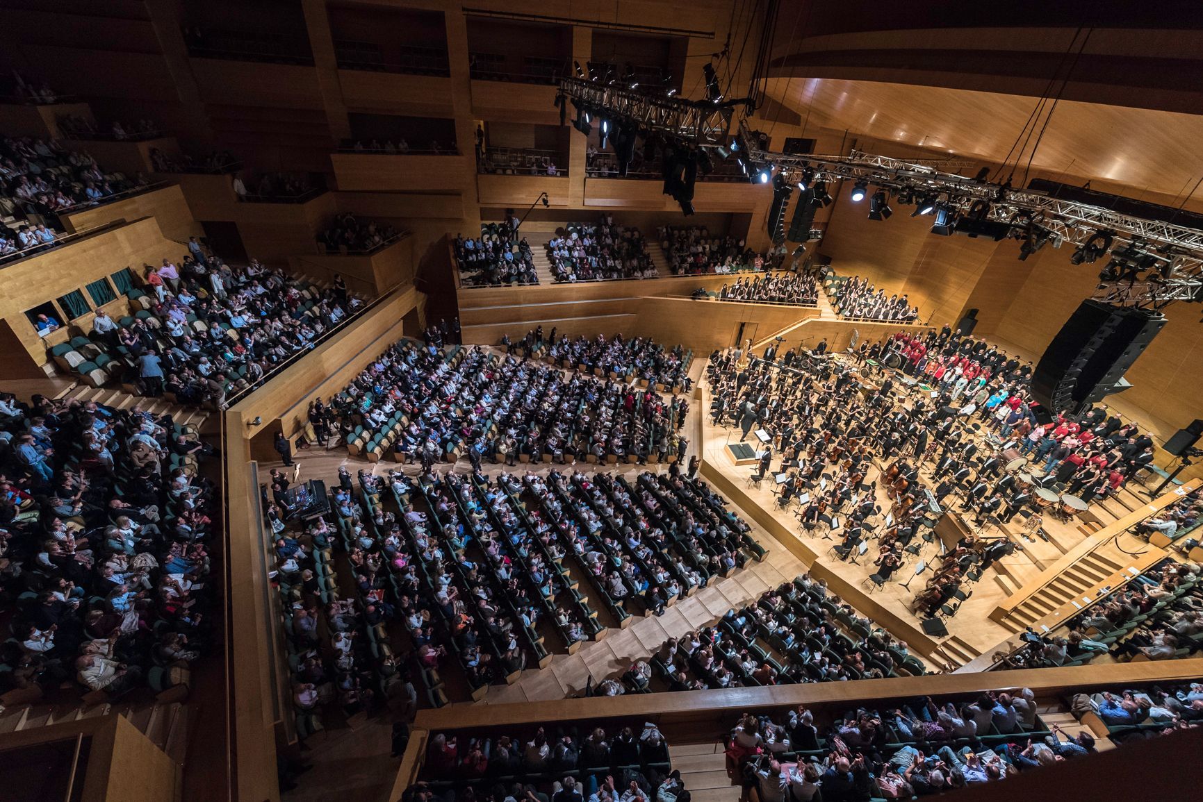 L'Auditori &copy; May Zircus