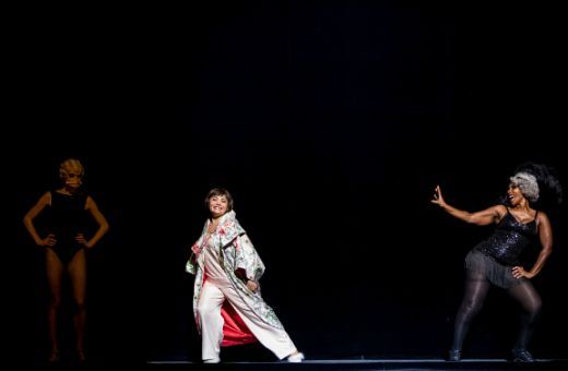 <i>Manon</i> à l'Opéra Bastille © Émilie Brouchon / Opéra national de Paris