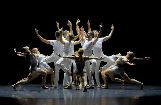 Le <i>Boléro</i> d'Angelin Preljocaj &copy; Jean-Claude Carbonne